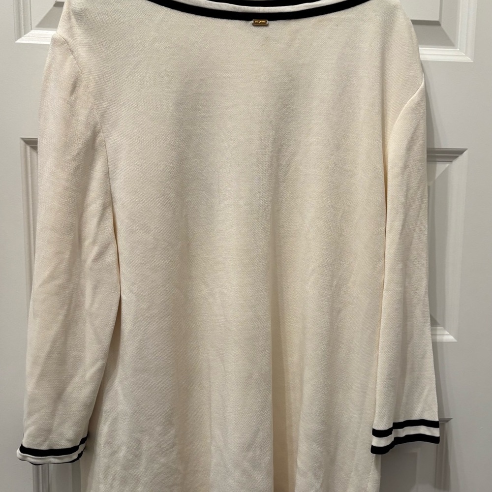 St John Sport Cream Tunic with Black Trim - Picture 4 of 6